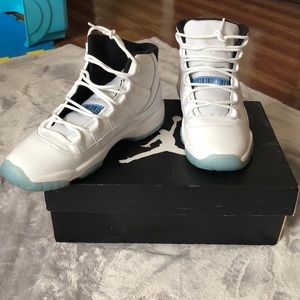 Jordan 11s